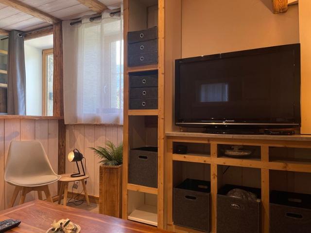 Appartement chaleureux dans ancienne ferme rénovée à Samoëns FR-1-624-85 - Samoëns