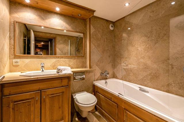 Appartements NIVEROLLES 2340189 - Val d’Isère Centre