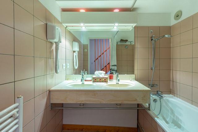 Appartements ROCHER SOLEIL 2340188 - Val d’Isère Centre