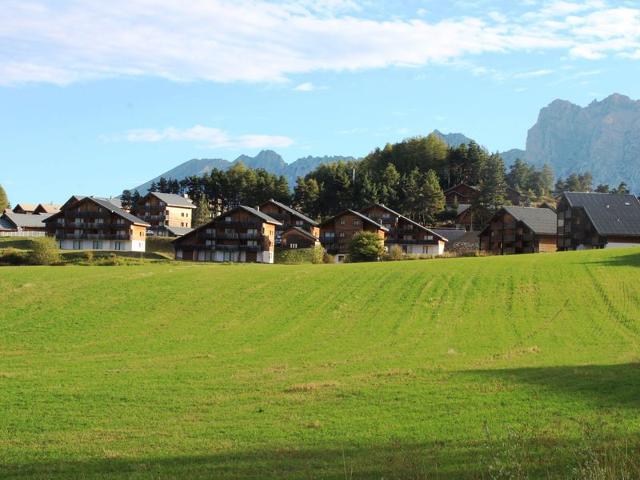 Appartement La Joue du Loup, 4 pièces, 8 personnes - La Joue du Loup