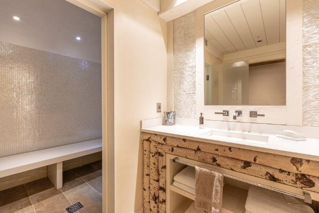 CHALET LES NEIGES DE L'illetaz 2340176 - Val d’Isère Centre