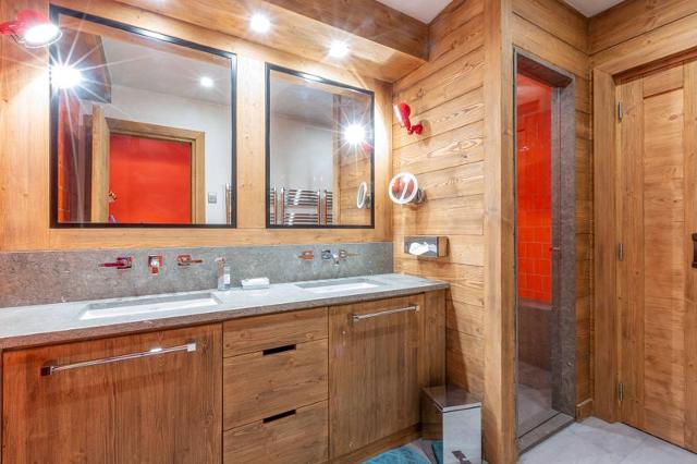 CHALET LES NEIGES DE L'illetaz 2340176 - Val d’Isère Centre