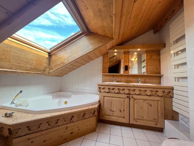 Appartements LES FERMES DE MERIBEL VILLAGE - HIBOU - Méribel Village 1400