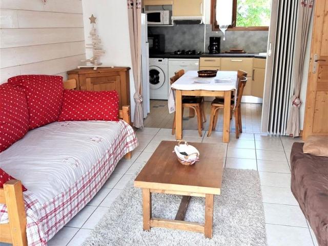 Appartement 2* spacieux au 2ème étage, centre village, proche commerces et pistes, gamme 