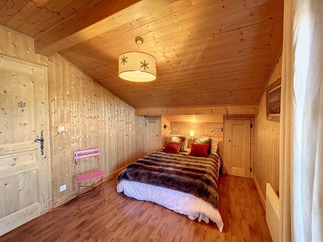 Chalet en Duplex avec Wifi, Proche des Remontées Mécaniques et du Centre de Combloux FR-1-560-105 - Combloux