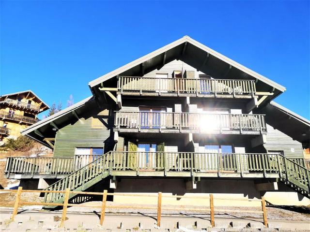 RÉSIDENCE LES CHALETS D'aurouze - La Joue du Loup