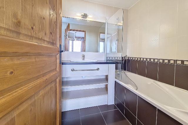 CHALET DU SOLEIL - Les Menuires Reberty 2000