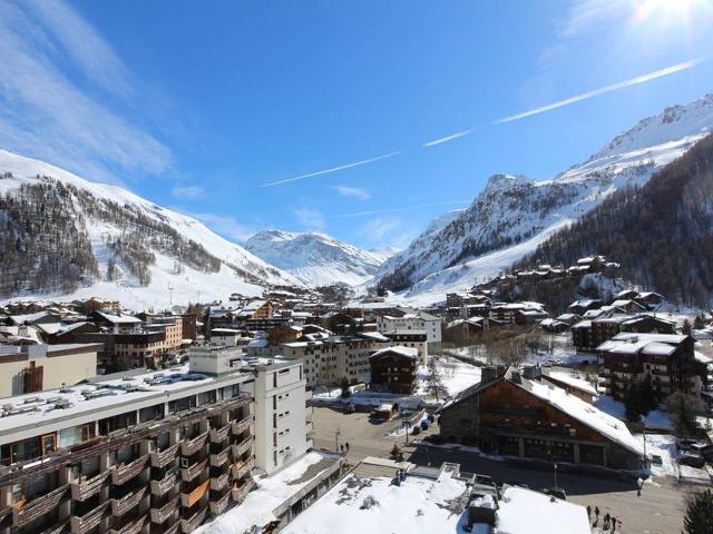 Appartement séduisant Sud avec WiFi et poêle à bois FR-1-694-56 - Val d’Isère Centre