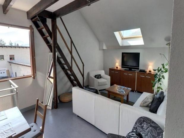 Praloup Vacances 1600 ST4-03 - Praloup