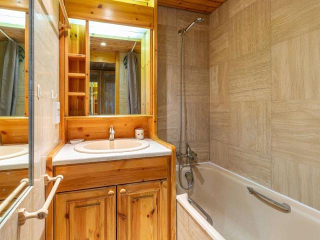 Appartement de Standing au Centre de Val-d'Isère, Balcon Sud et Proche Pistes FR-1-694-46 - Val d’Isère Centre
