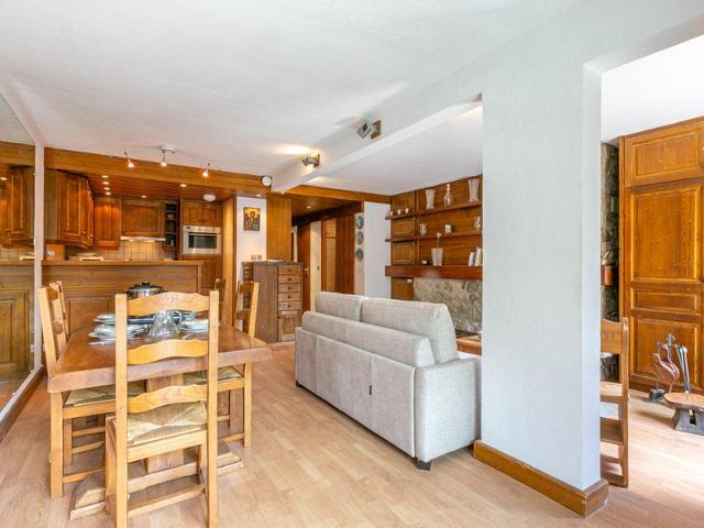 Appartement de Standing au Centre de Val-d'Isère, Balcon Sud et Proche Pistes FR-1-694-46 - Val d’Isère Centre