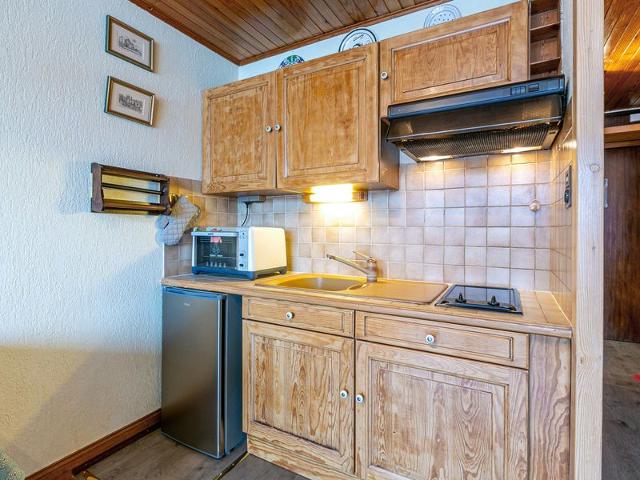 Studio avec WiFi proche pistes et centre, balcon exposition sud FR-1-694-272 - Val d’Isère Centre