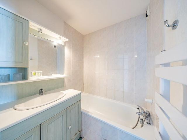 Saint-François-Longchamp: T3 6 pers, balcon, TV, bains FR-1-807-17 - Saint François Longchamp