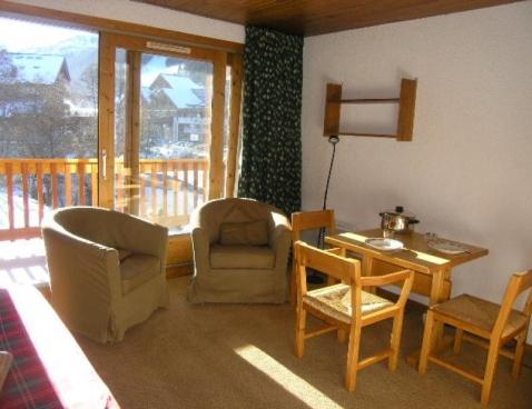 LES BRIMBELLES/16 - Méribel Centre 1600 