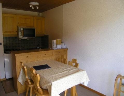 LE GENEVRIER/11 - Méribel Centre 1600 