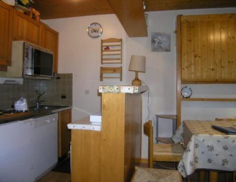 LE GENEVRIER/21 - Méribel Centre 1600 