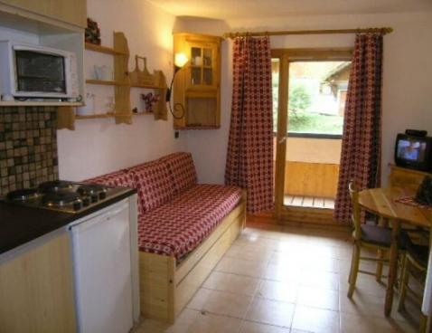 LES SAPINEAUX/202 - Méribel Centre 1600 