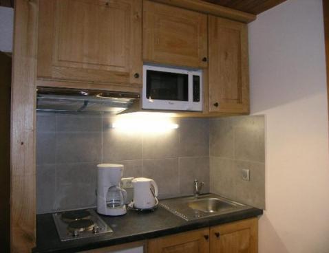 LES MERISIERS/118 - Méribel Centre 1600 