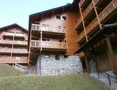 LES AIRELLES/10 - Méribel Centre 1600 