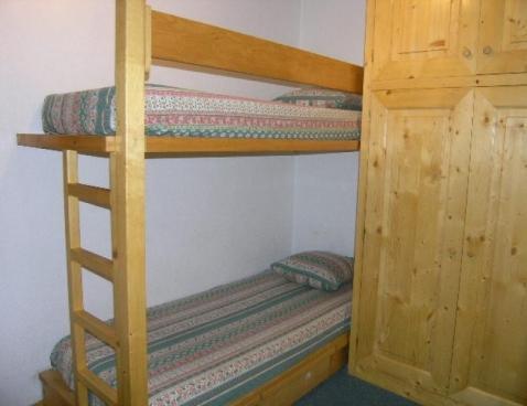 LE CIRSE/105 - Méribel Centre 1600 