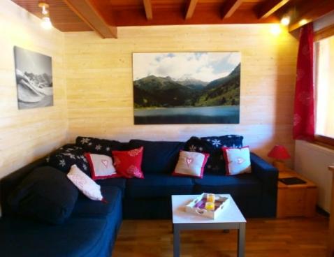 LA CROIX DE VERDON/104 - Méribel Centre 1600 