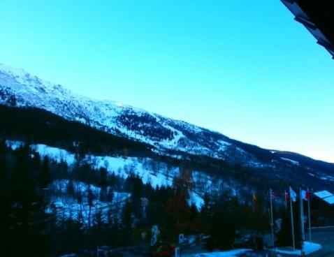 LA CROIX DE VERDON/104 - Méribel Centre 1600 