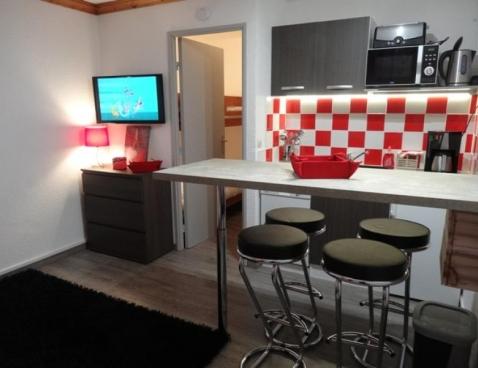 MEDIAN/107 - Les Menuires Reberty 1850