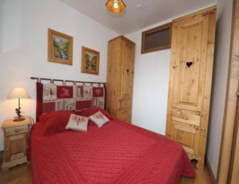 MELEZES/48 - Les Menuires Reberty 1850