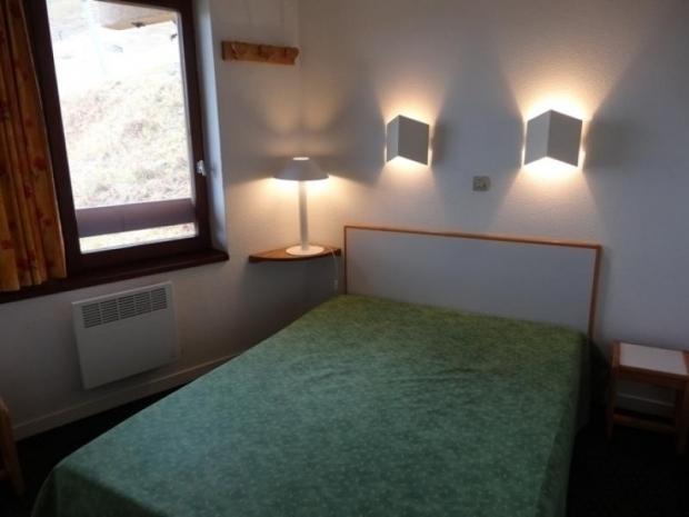 NECOU/505 - Les Menuires Reberty 2000