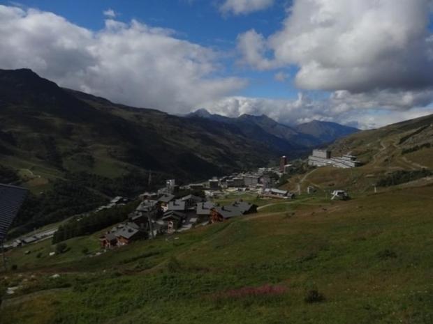 NECOU/505 - Les Menuires Reberty 2000