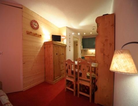 BOEDETTE D/820 - Les Menuires Reberty 1850