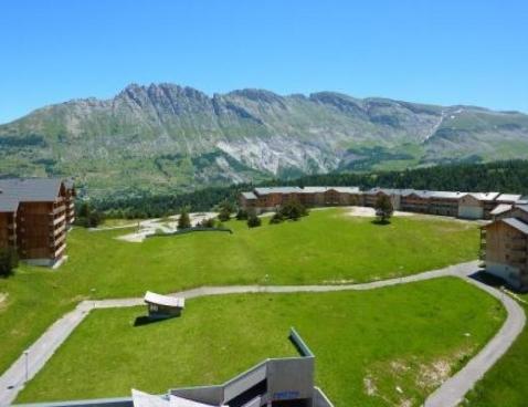 BOIS D'AUROUZE SUPERDEVOL/157 - Superdévoluy