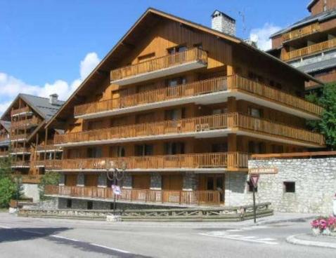 LES SILENES/1 - Méribel Centre 1600 