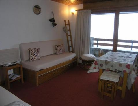 PECLET - EN GARNET/186 - Méribel Centre 1600 