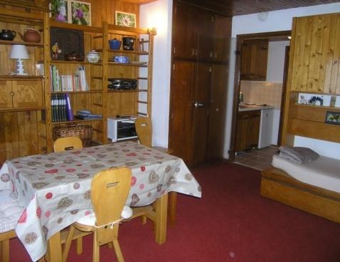 PECLET - EN GARNET/186 - Méribel Centre 1600 