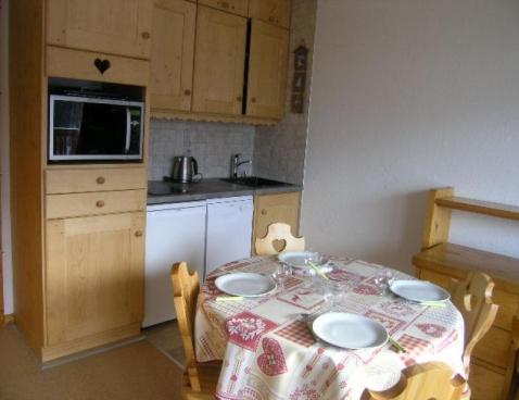 LA FRASSE/103 - Méribel Centre 1600 