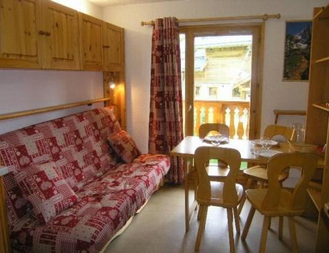 LES SAPINEAUX/302 - Méribel Centre 1600 