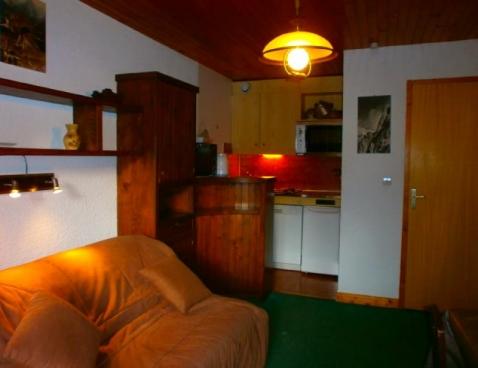 LE CIRSE/201 - Méribel Centre 1600 