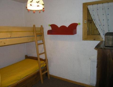 LES MERISIERS/112 - Méribel Centre 1600 