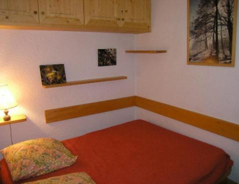 LES CARLINES/121 - Méribel Centre 1600 