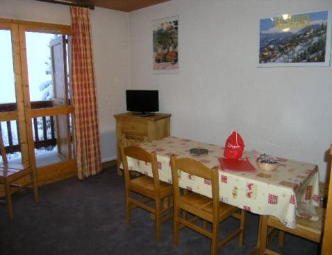 LES CHANDONNELLES II/119 - Méribel Centre 1600 