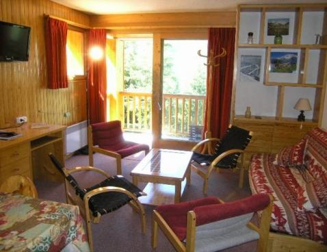 POLSET - EN GARNET/244 - Méribel Centre 1600 