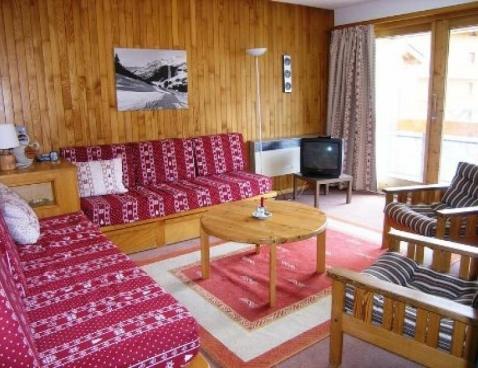 LES TROIS MARCHES/602 - Méribel Centre 1600 