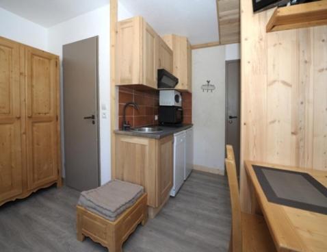 MELEZES/1 - Les Menuires Reberty 1850