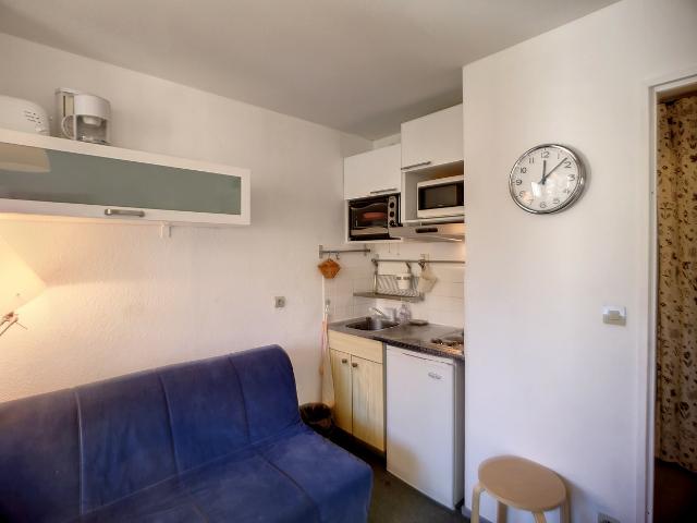 MELEZES/61 - Les Menuires Reberty 1850