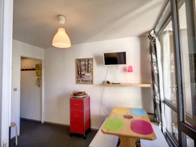 MELEZES/61 - Les Menuires Reberty 1850