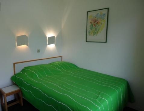 NECOU/524 - Les Menuires Reberty 2000