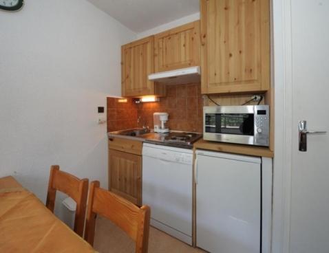 GENTIANES/406 - Les Menuires Reberty 1850