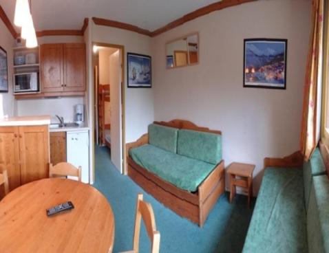 BOEDETTE D/521 - Les Menuires Reberty 1850