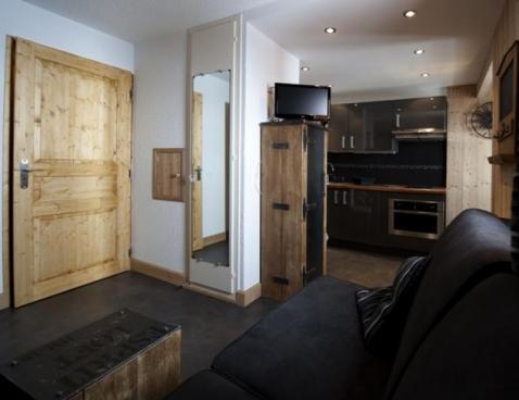 CARLINES I/59 - Les Menuires Bruyères